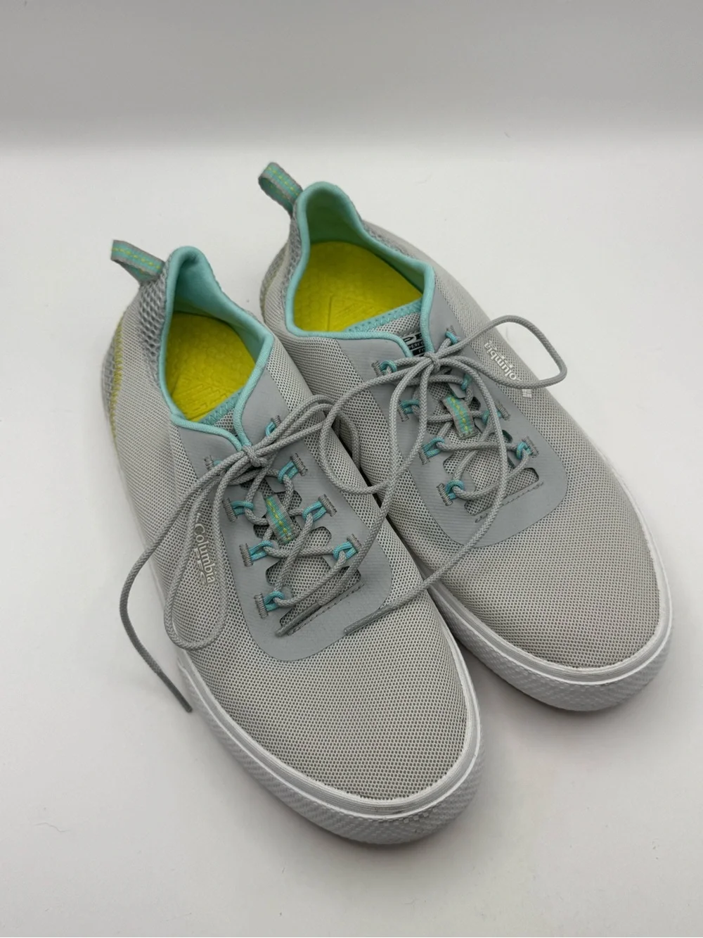 Columbia PFG Women’s Gray Aqua Water Shoes Size 7.5